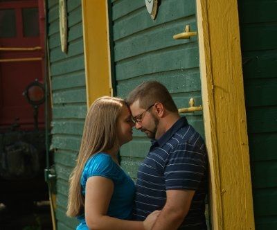 Engagement Pics!