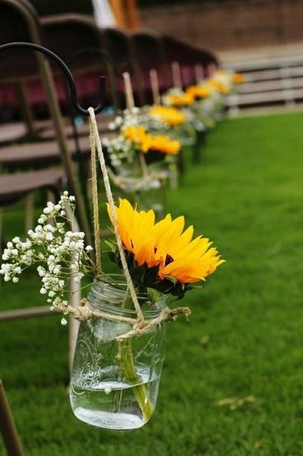 Renewal of vows - DIY Sunflower Decorations 3