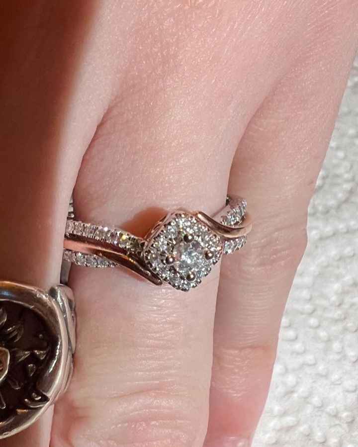 Brides of 2022! Show us your ring! - 1