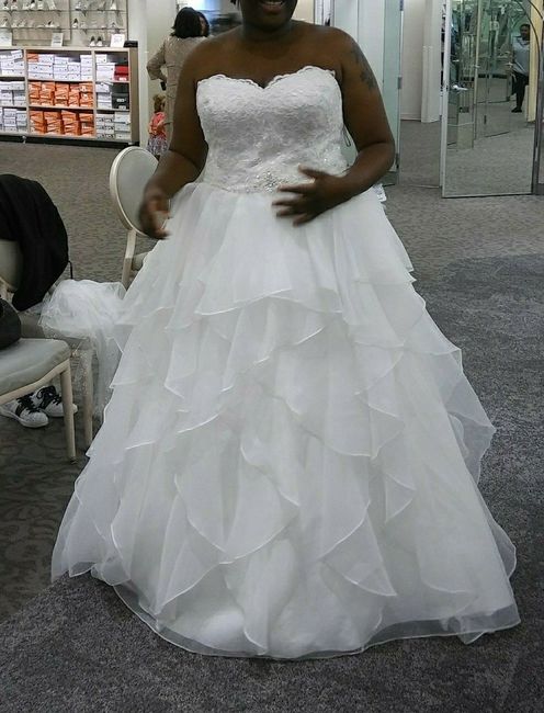 Show your dress!