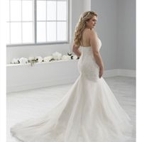 i think i hate my wedding dress - 2