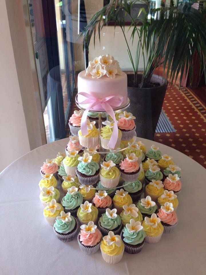 Cupcake cake brides ?