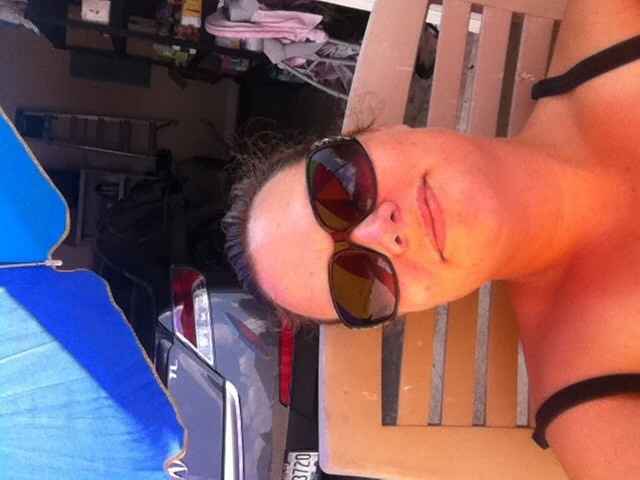 Selfie! I was wondering what you girls look like