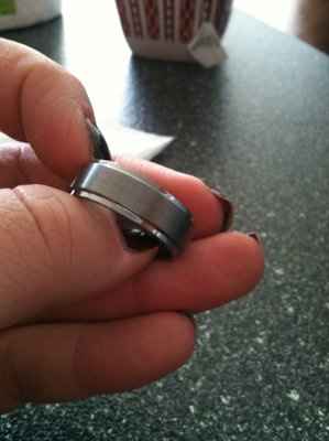 FH's wedding band!  Thanks Analy!!!