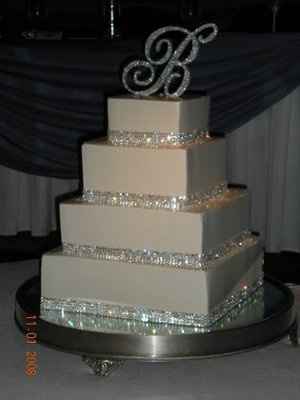 Need Wedding Cake inspirations? Post your cake!
