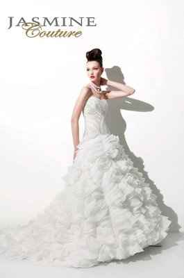 Dress Anxiety.... Please Help Me