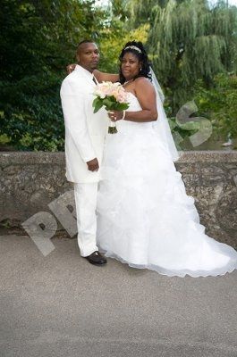 Let's see all of the bride's with their grooms!