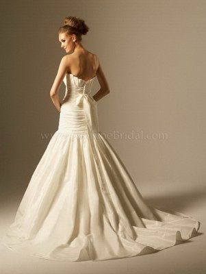 Show us the dress you said "yes" to! **pics**