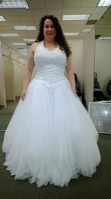 Share your non strapless dress please :)