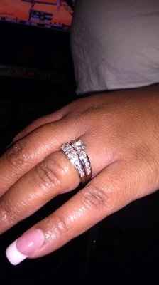 ok so I know a post like this was done not to long ago...but since we have some newbies..E-RINGS! lo