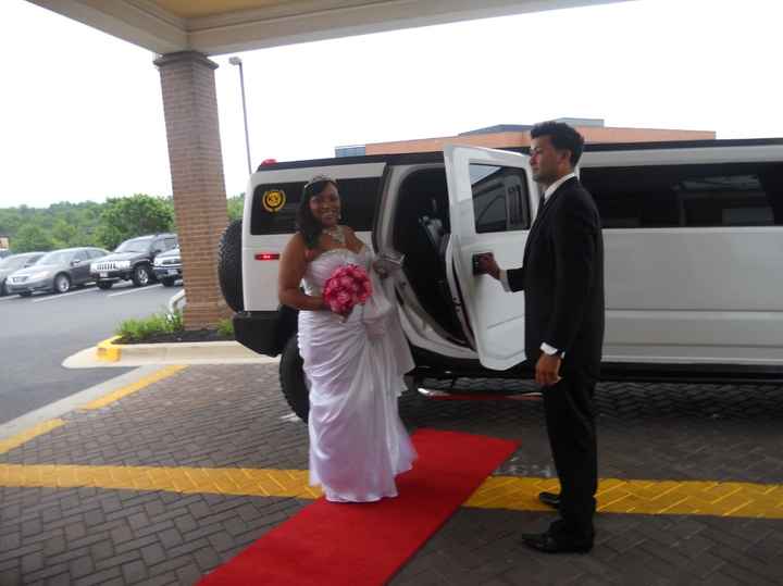 Im back and Married!!!! MRS. Proctor in the building! LOL! Picture with a link  added pictures on pa