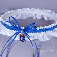 i found my garter! - 1