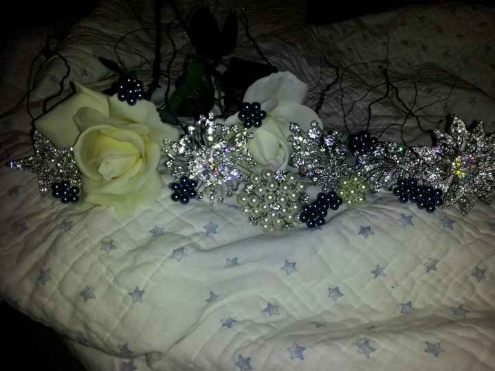My first attempt at a brooch bouquet