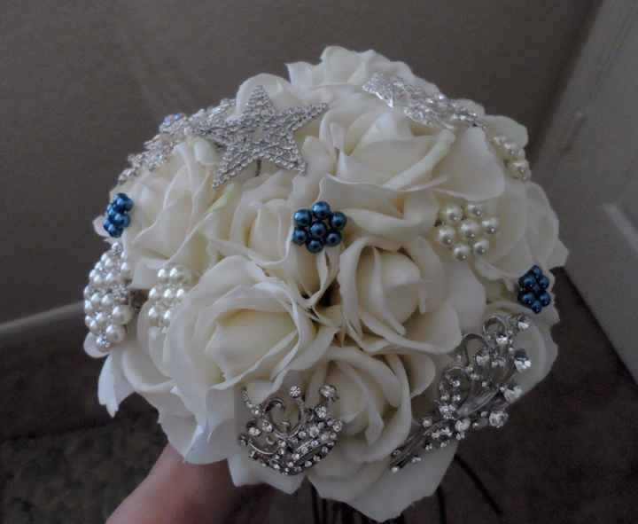Brooch bouquets
