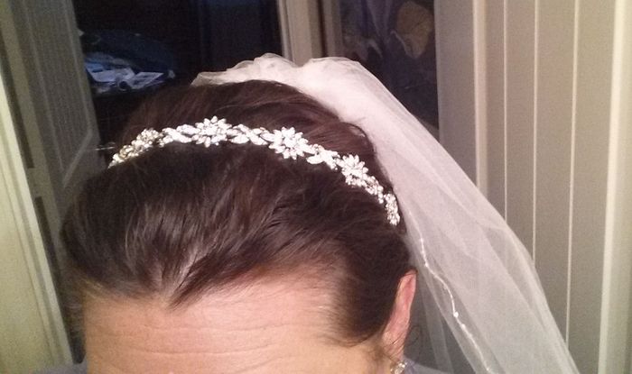 hairstyle help! Veils, tiaras, up, down.....