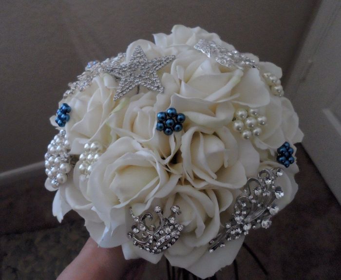 Brooch bouquets
