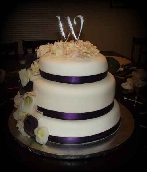 Baking my own wedding cake! *PICS*