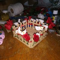 Help me improve my friend's centerpieces!