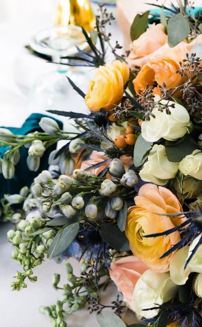 Will this clash? Hair and flowers.. - 1