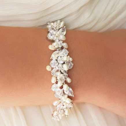 Help Accessorize me? Pictures below!