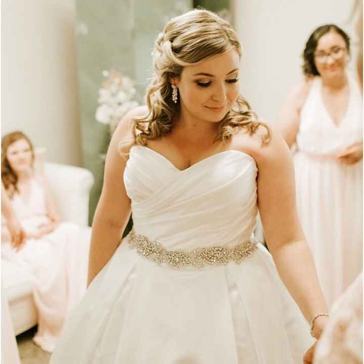 Wedding day jewelry