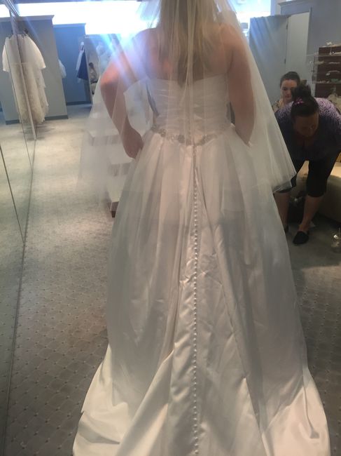 Guess what I did yesterday....TRIED ON MY DRESS (pictures included!)