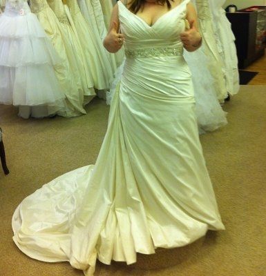 Calling All Maggie Sottero Brides!