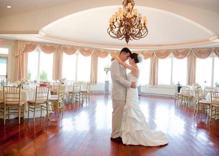 Show me your VENUE!