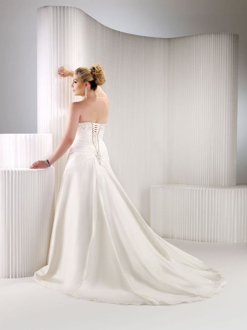 Lets see your wedding dress!