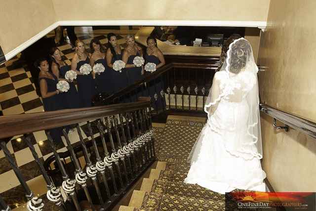 ***BAM.... HONEYMOON BAM LOL.. PRO PICS INCLUDED PIC HEAVY*****