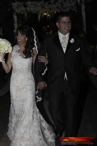 ***BAM.... HONEYMOON BAM LOL.. PRO PICS INCLUDED PIC HEAVY*****