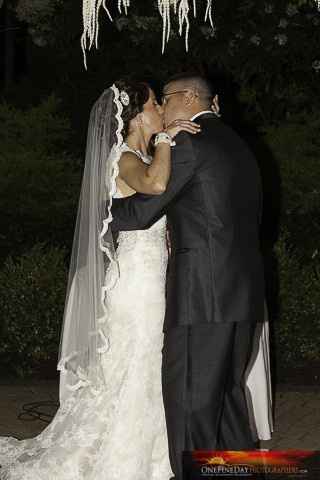 ***BAM.... HONEYMOON BAM LOL.. PRO PICS INCLUDED PIC HEAVY*****