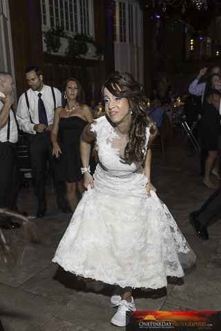 ***BAM.... HONEYMOON BAM LOL.. PRO PICS INCLUDED PIC HEAVY*****