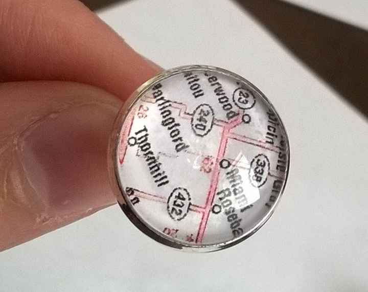 Hand-made cuff links for the groomsmen: Yes or no?