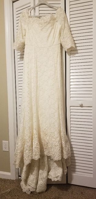 Wedding dress on a budget 1