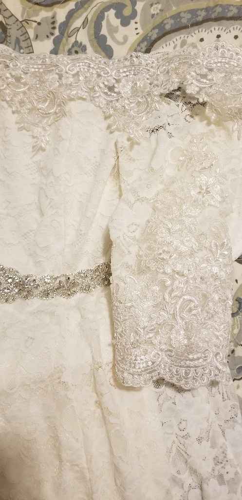 Am i Ruining My Dress? - 3