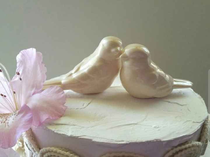 Did you choose to use a cake topper? - 1