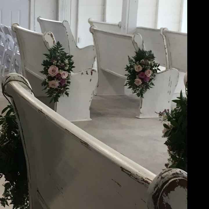 Aisle decor for this space? - 1