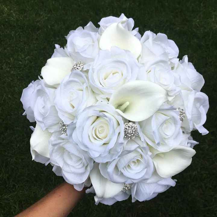 Budget bride fake flowers!