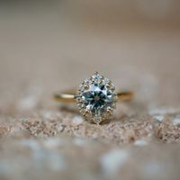Brides of 2022! Show us your ring! - 1