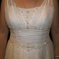 BRIDES...I want to see your DRESSES!!!~~~~