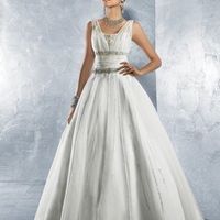Show me your dress with you vs the model!