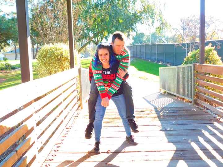 Show me your engagement photos! - 3