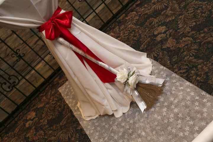 Let me see your Aisle Runners!