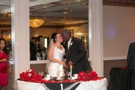 Sweetheart table, head table or King's table? What Do you prefer?