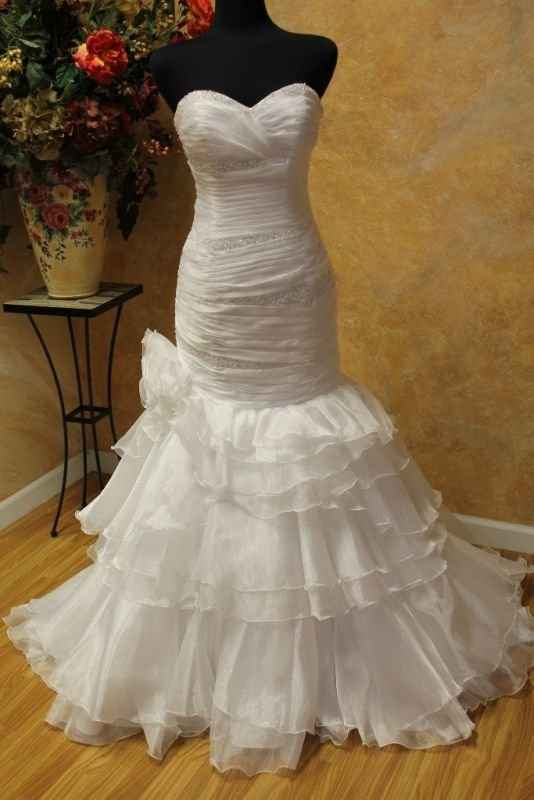 what does your wedding dress look like?!?!?