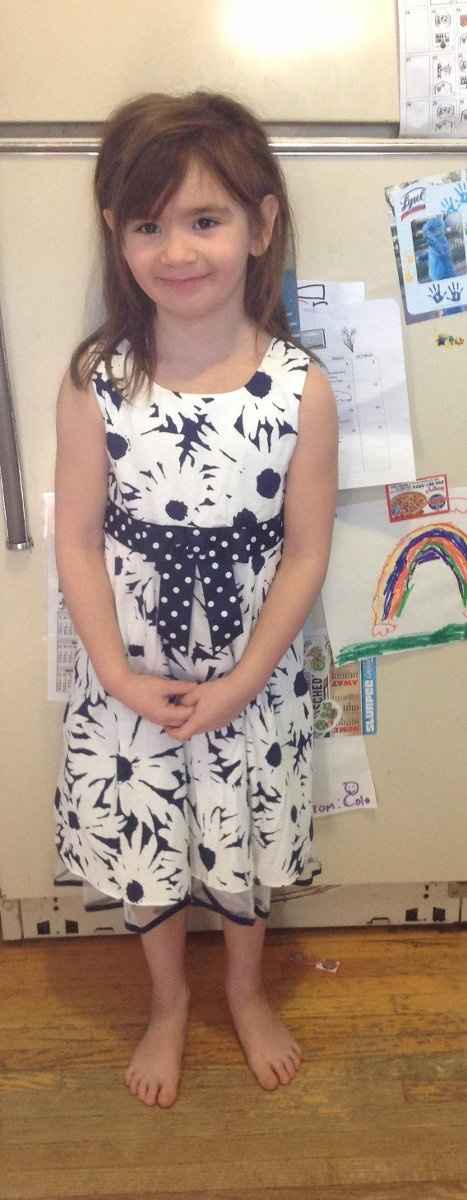 My FG got her dress today! (pics)