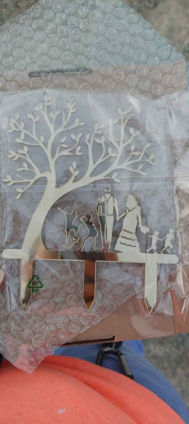 Show Off Your Cake Toppers! - 1
