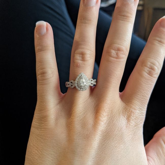 Brides of 2022! Show us your ring! 6