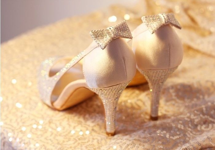 For those wearing IVORY dresses...